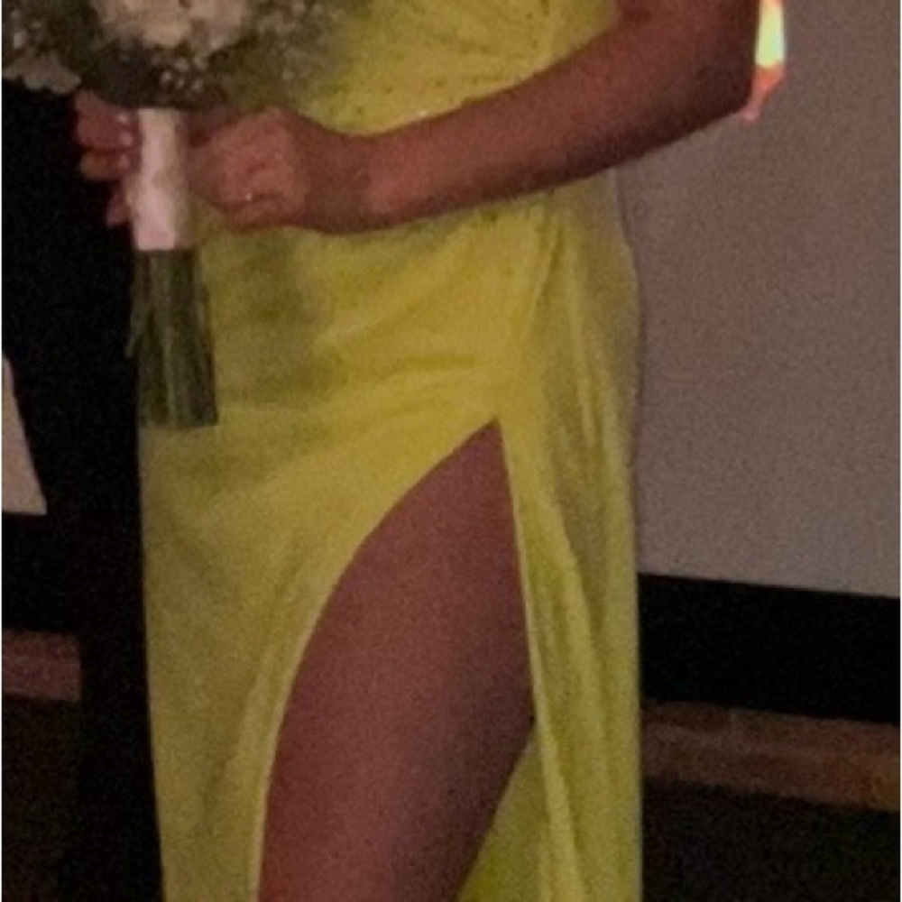 Lime Formal​ Prom Dress​​ - Picture 13 of 13